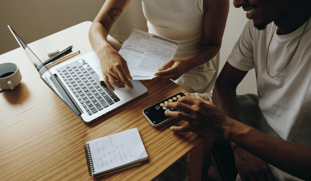 finances with quickbooks 1080x630